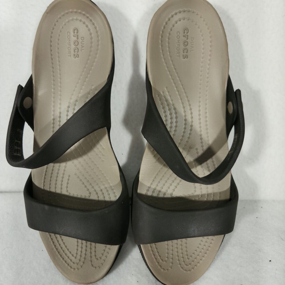 Crocs Cyprus  Slip On Women's Black Sandals Size 10